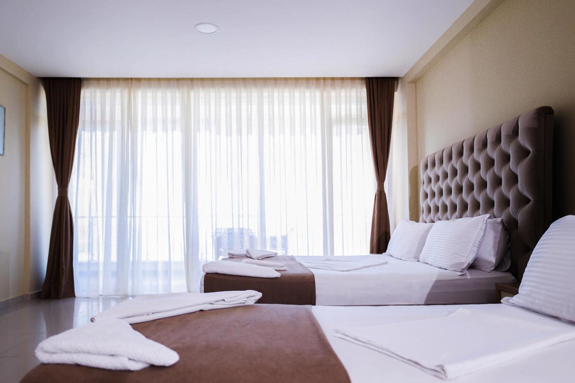 Hotel Frojd - Beach Front Resort Shëngjin المظهر الخارجي الصورة