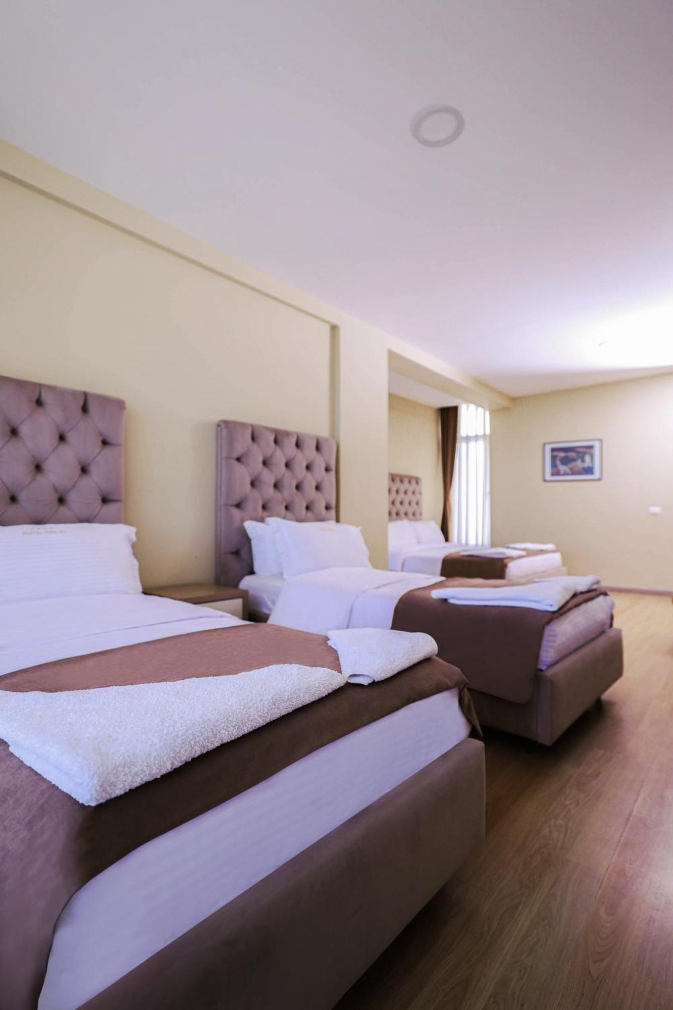 Hotel Frojd - Beach Front Resort Shëngjin المظهر الخارجي الصورة