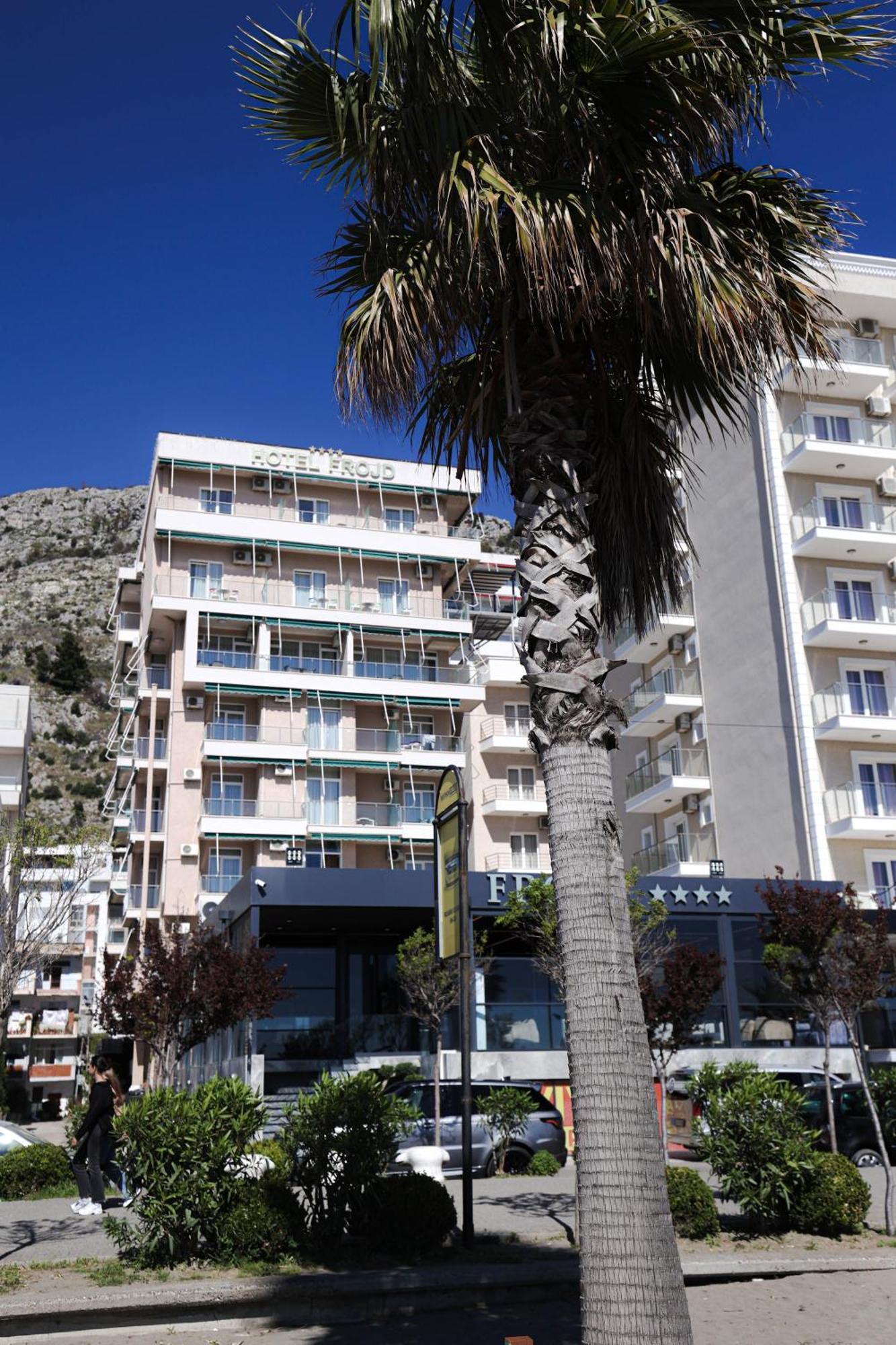 Hotel Frojd - Beach Front Resort Shëngjin المظهر الخارجي الصورة