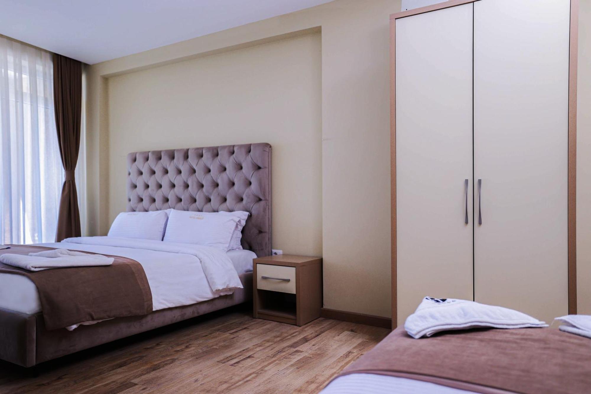 Hotel Frojd - Beach Front Resort Shëngjin المظهر الخارجي الصورة