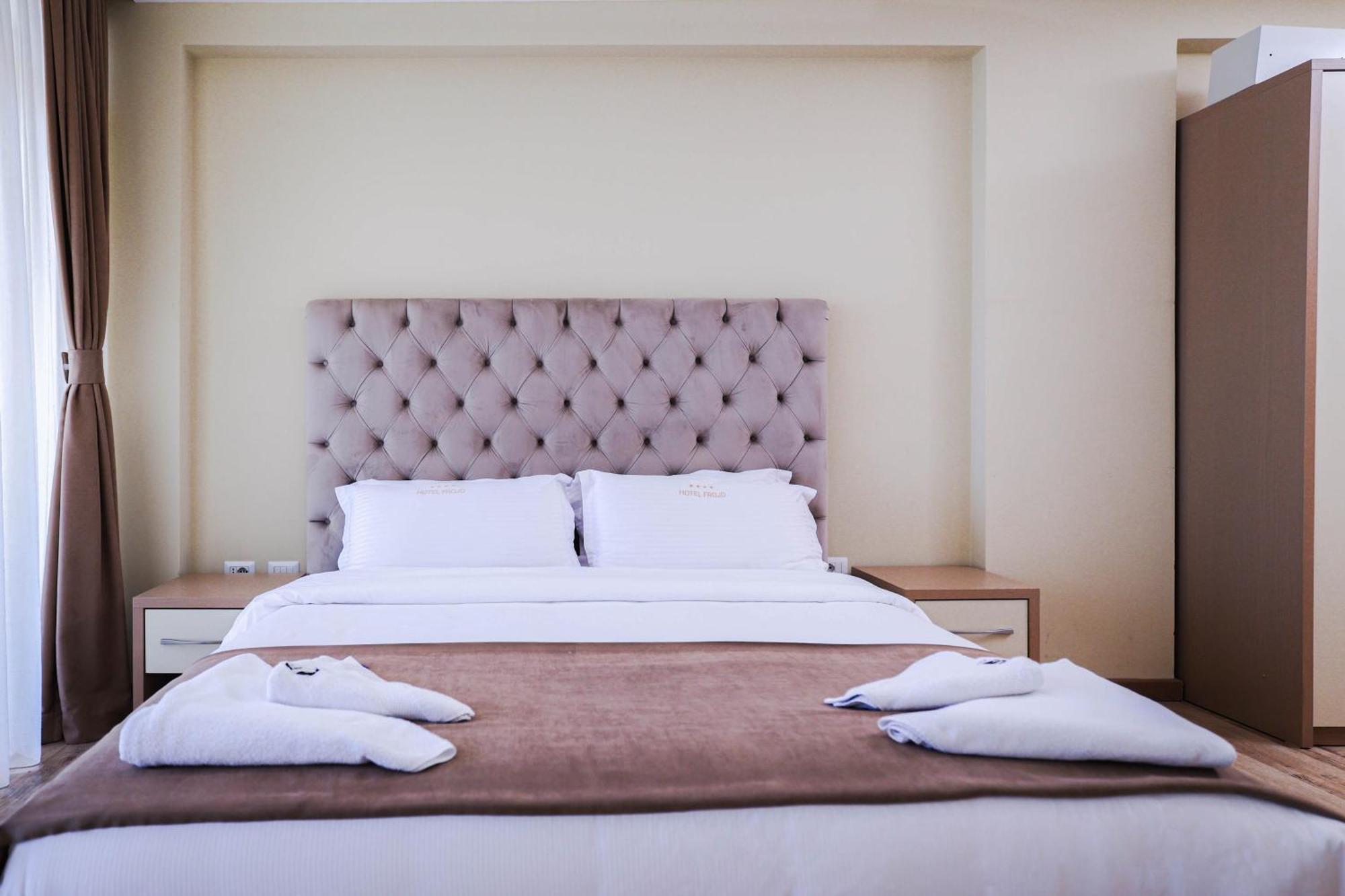 Hotel Frojd - Beach Front Resort Shëngjin المظهر الخارجي الصورة