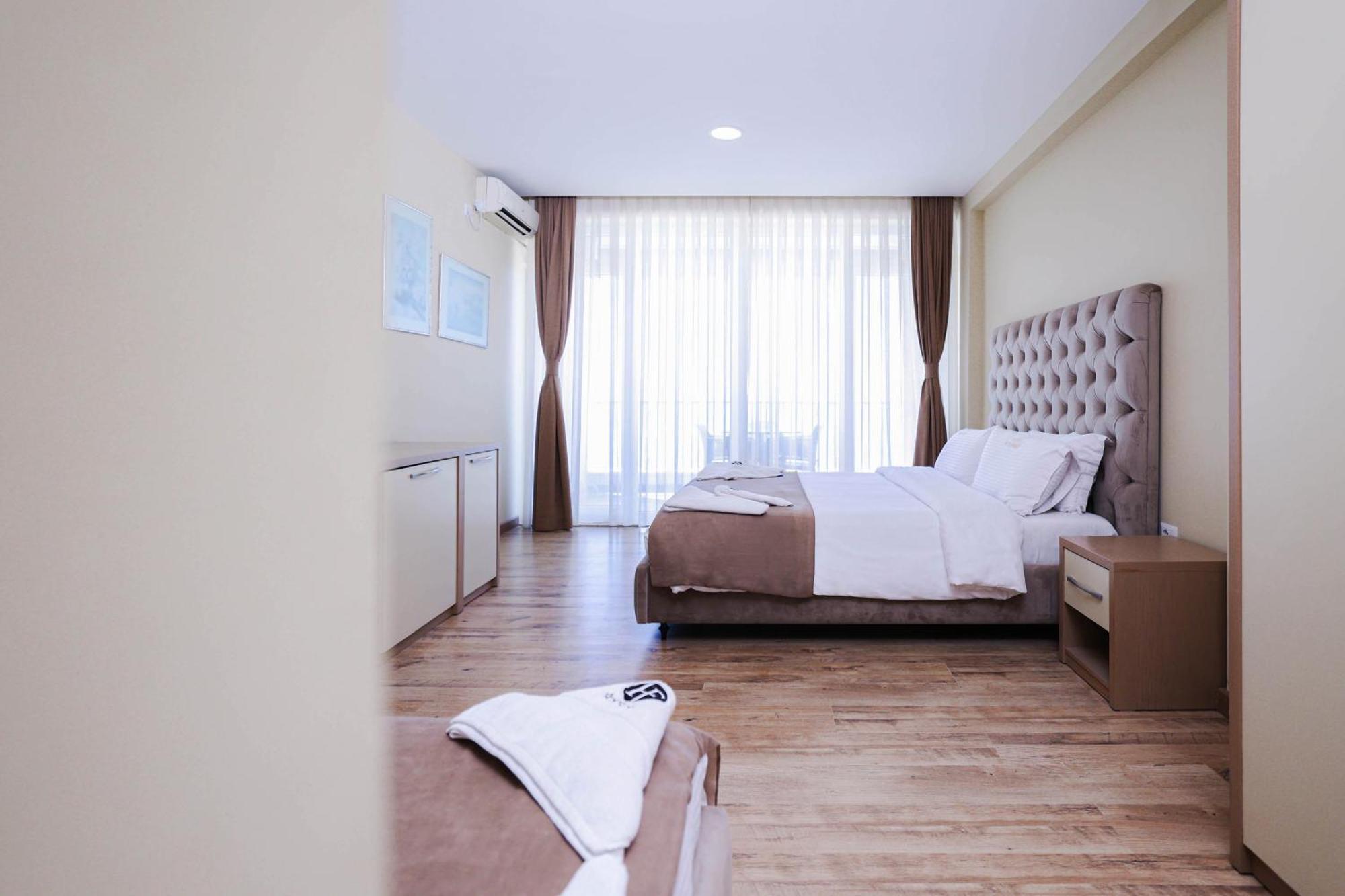 Hotel Frojd - Beach Front Resort Shëngjin المظهر الخارجي الصورة